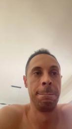 rober444 webcam model stream image