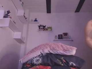 violett-parr webcam model stream image