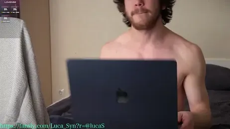 luca_syn webcam model stream image