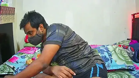 Younger_Couples webcam model stream image