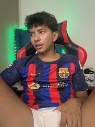 Leonarrrd_01 webcam stripchat model stream image