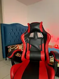 Leonarrrd_01 webcam stripchat model stream image