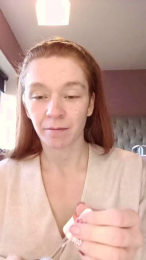 Housewife_Kirst webcam cam4 model stream image