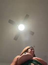 Bigbuttbrooklynn webcam stripchat model stream image