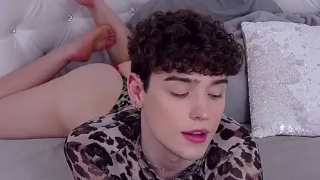 RobbyCharming webcam stripchat model stream image