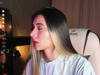 DarlaBelle webcam model stream image