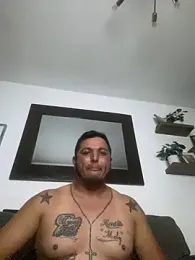 HOTB0Y18 webcam model stream image