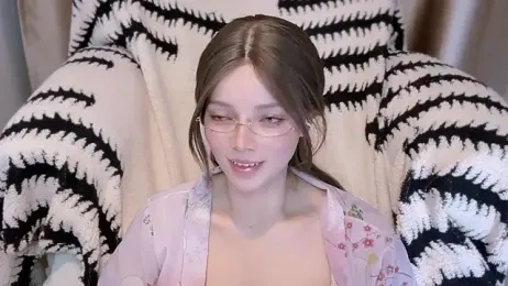 audience114 webcam stripchat model stream image