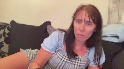 Hotbabe2019 webcam model stream image