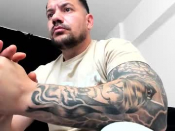 musclemonster31 webcam model stream image