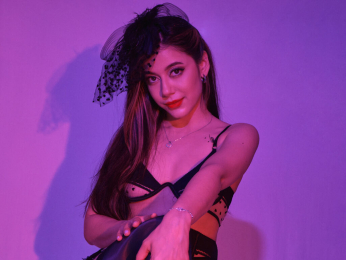 JessieLiu webcam model stream image