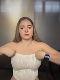 imlindapink webcam model stream image