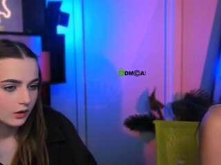 aria-moo webcam camsoda model stream image