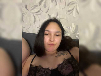 sweetbaby1232 webcam bongacams model stream image