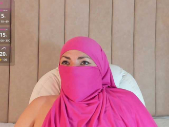 naylaa- webcam model stream image