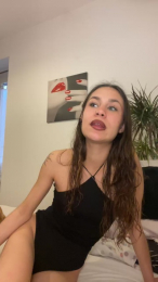 Lyvx webcam model stream image