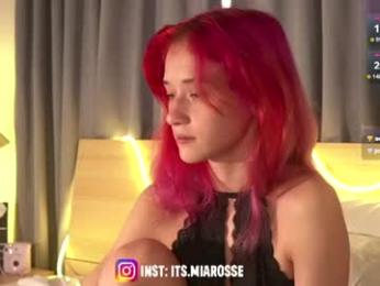 itsmiarosee webcam model stream image