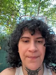 callmelouve webcam model stream image