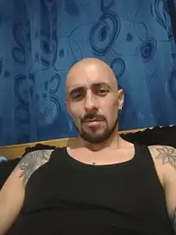 fire_menxxx001 webcam model stream image