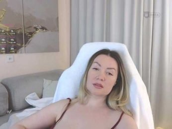 SoftTemptation webcam model stream image