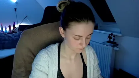 Melly4You webcam model stream image