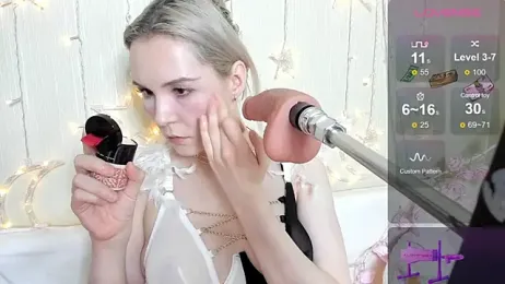 Kaya_Devis webcam stripchat model stream image