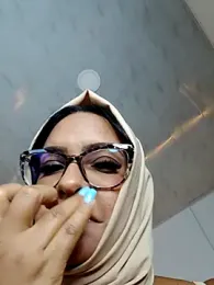 nashiira_ webcam model stream image