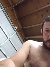 UncutHammer69 webcam model stream image