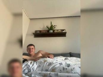 Bulochka16 webcam bongacams model stream image