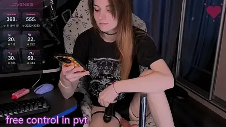Elfo-s_dreams webcam stripchat model stream image