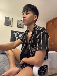 Babyy_face_ webcam model stream image