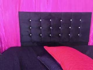 cutenaked-8 webcam model stream image