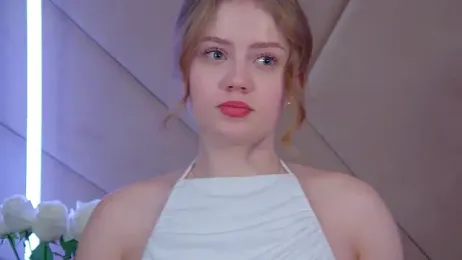 SelinSwarovski webcam model stream image