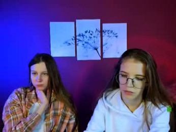 esme_moore_ webcam model stream image