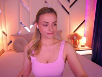 FloraGreys webcam model stream image