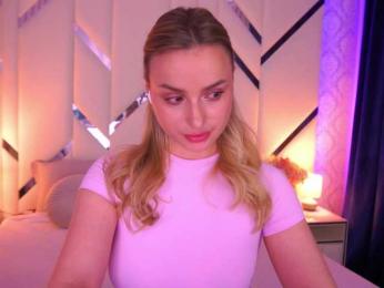 FloraGreys webcam model stream image