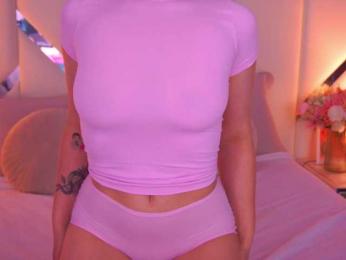 FloraGreys webcam model stream image