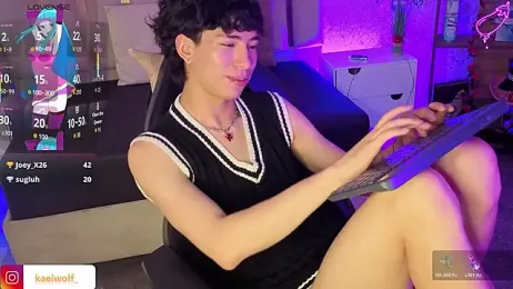 kaelwolf_tay webcam stripchat model stream image