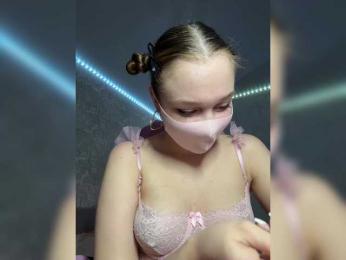 KiraBlin webcam model stream image