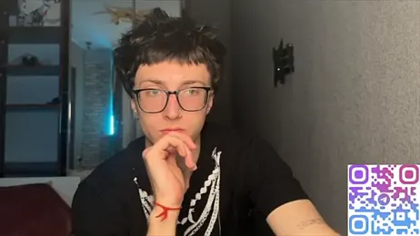 8goat webcam model stream image