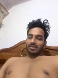 aadibuttplug webcam stripchat model stream image