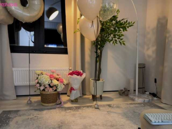 YESSASHA webcam model stream image