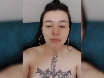 Iraidalass webcam model stream image