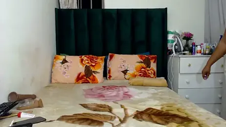 GaggingQueenxx webcam model stream image