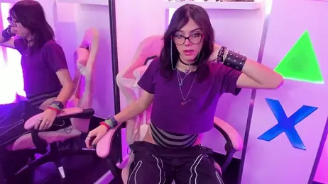 Lullaby_Charade webcam model stream image