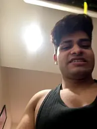 Vihaaanfucks webcam model stream image