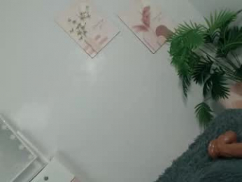 ure_asiancockgirl07 webcam model stream image