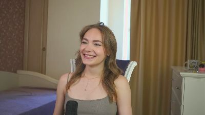 MichelleStrowd webcam model stream image