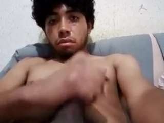 luienrimonroygar32 webcam model stream image