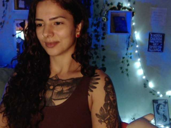 LatinTupi webcam model stream image